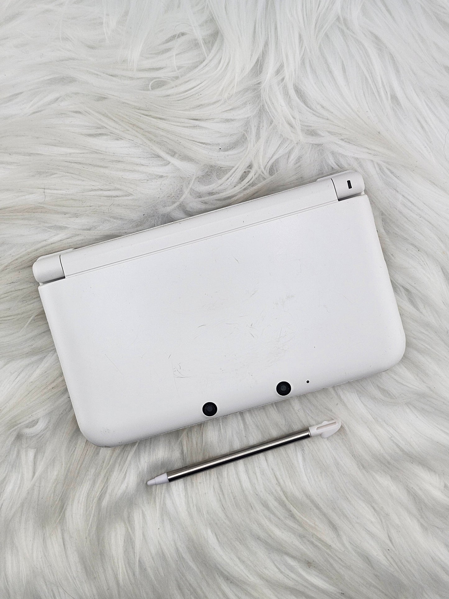 White 3DS XL