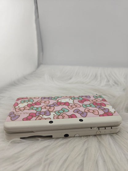 White "New" Model 3ds with Hello Kitty Plates