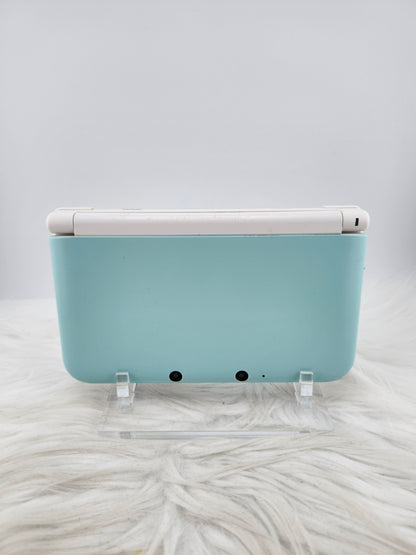 3DS XL Menta y Blanca