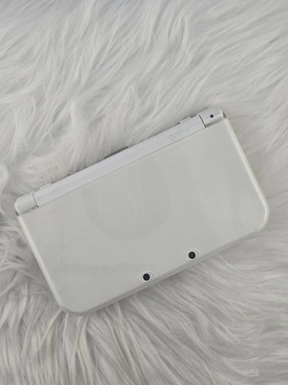 Pearl White "New" Model 3DS XL with Glitter TPU Shell