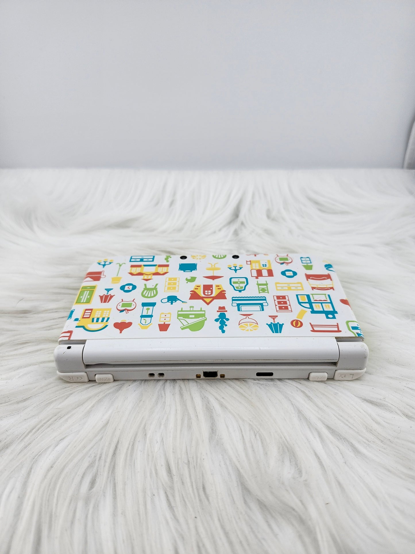 Animal Crossing Happy Home Designer "New" Model 3DS XL- Dual IPS