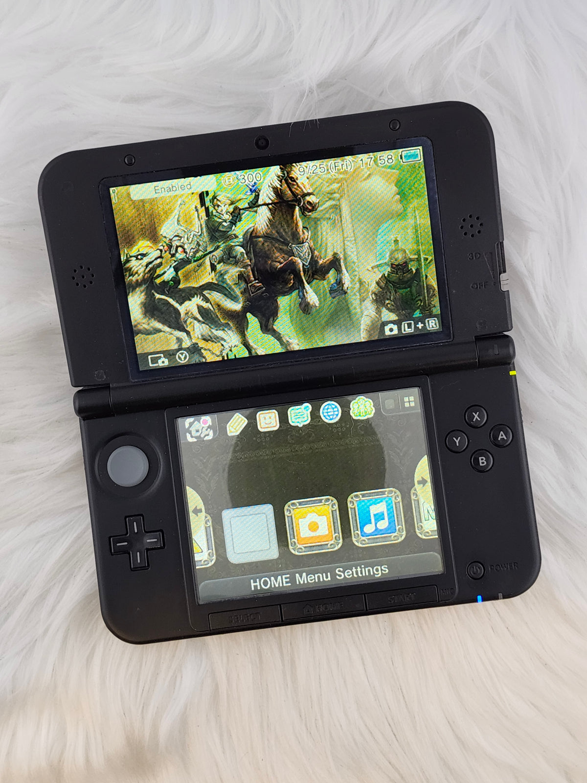 Silver and Black 3DS XL