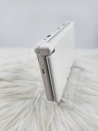 White 3DS XL