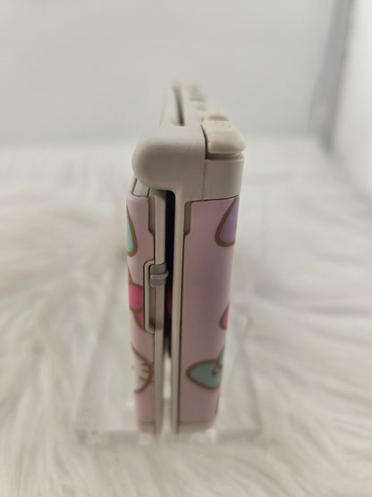 White "New" Model 3ds with Hello Kitty Plates