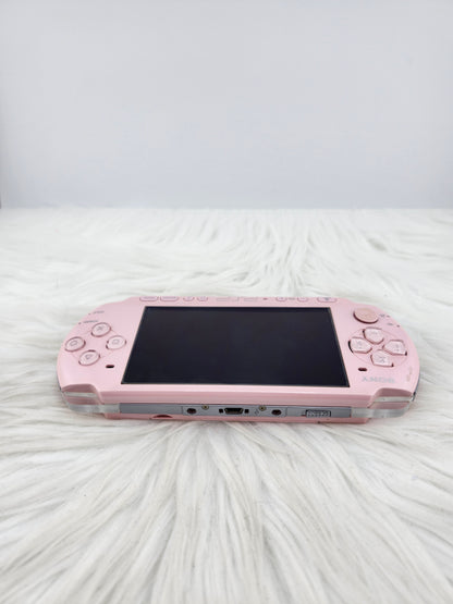 PSP 3000 rosa "Blossom" Edición Especial AKB48