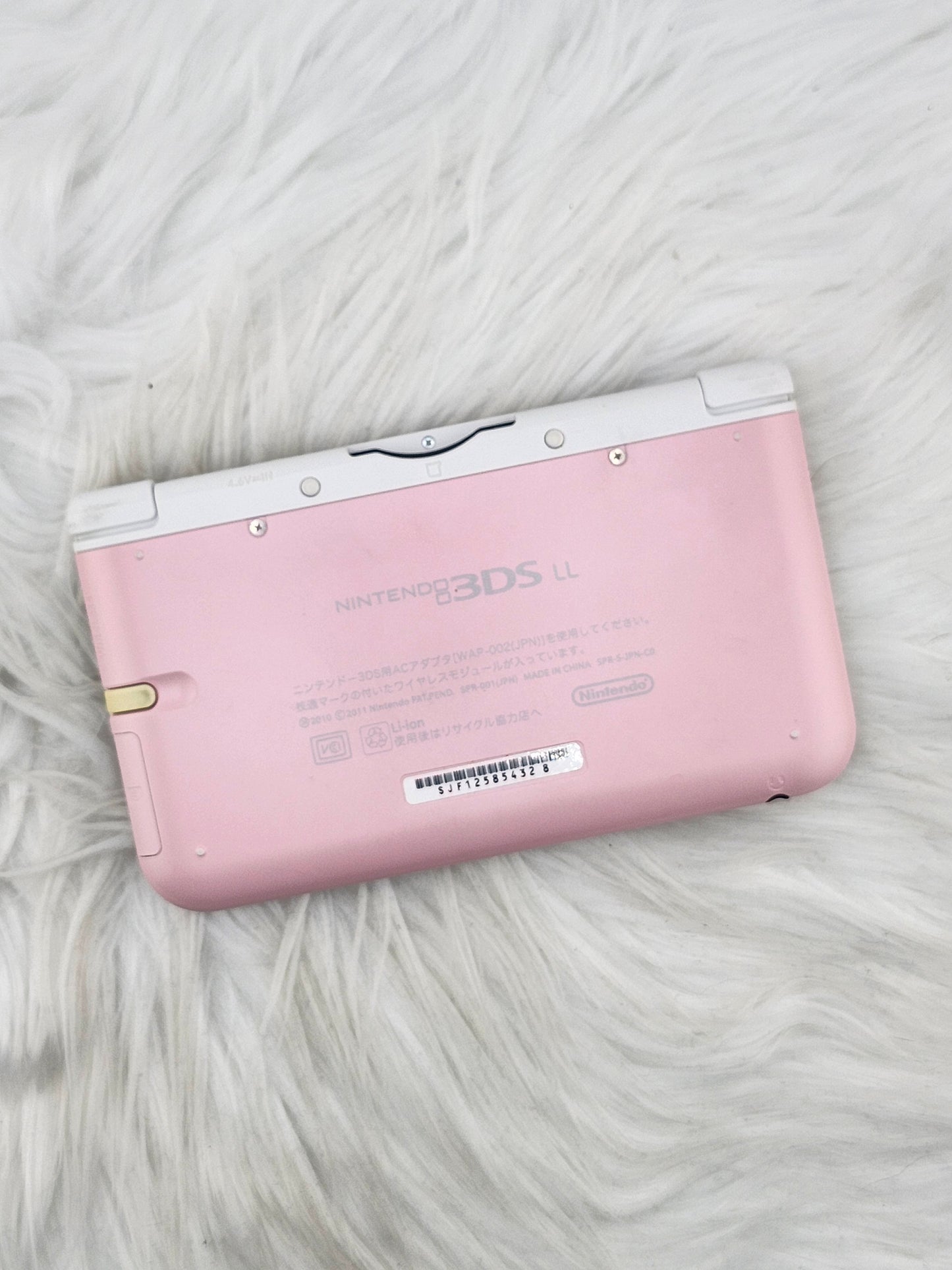 Pink and White 3DS XL
