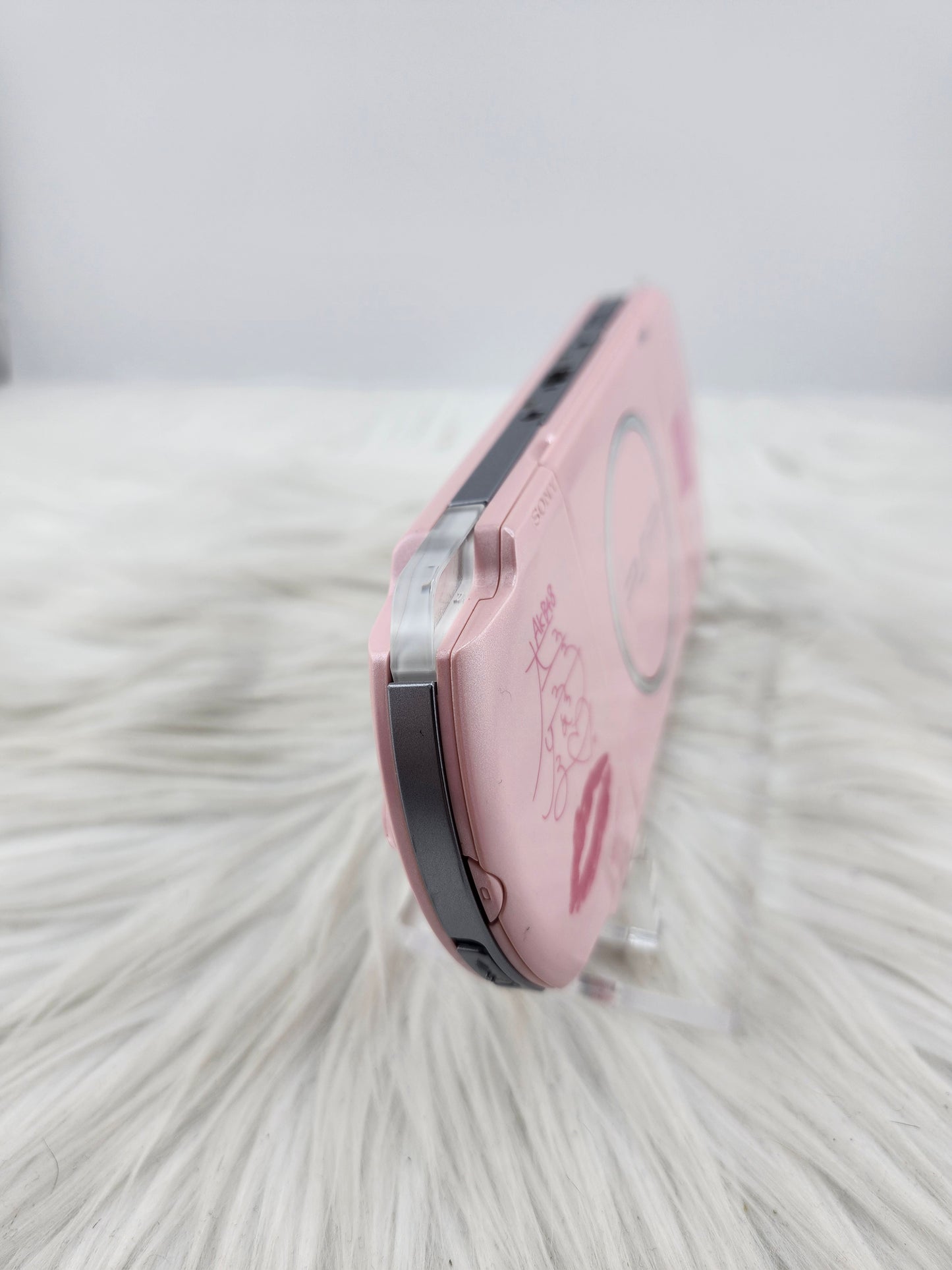 PSP 3000 rosa "Blossom" Edición Especial AKB48