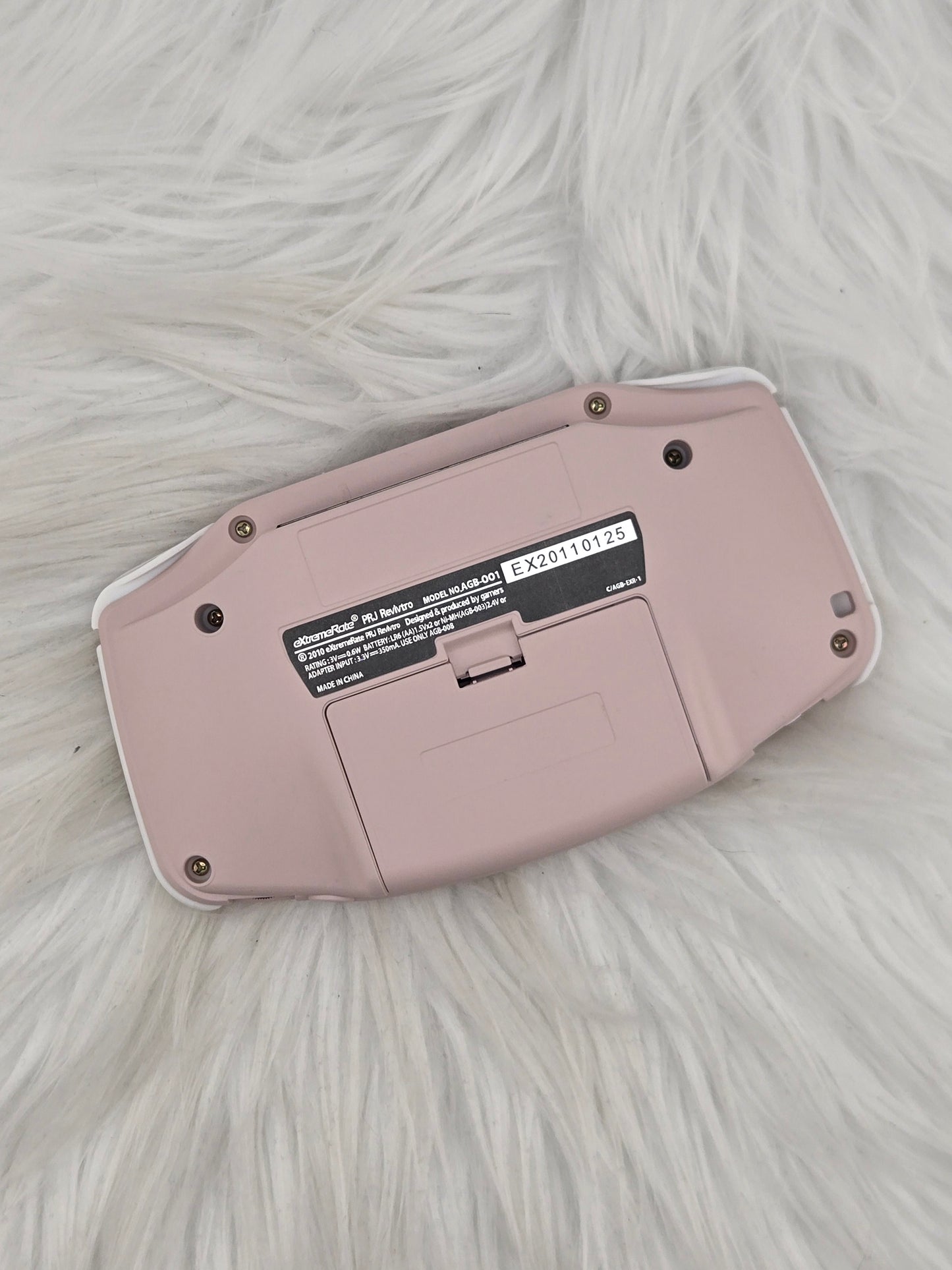 Custom Console: Pink and White Gameboy Advance