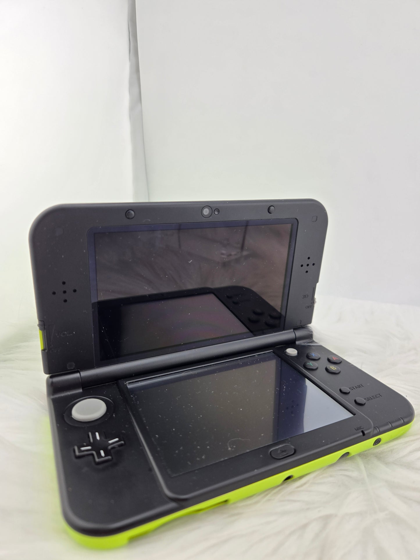 New 3DS XL Verde Lima
