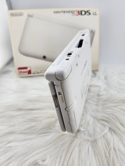 White 3DS XL - Complete in Box