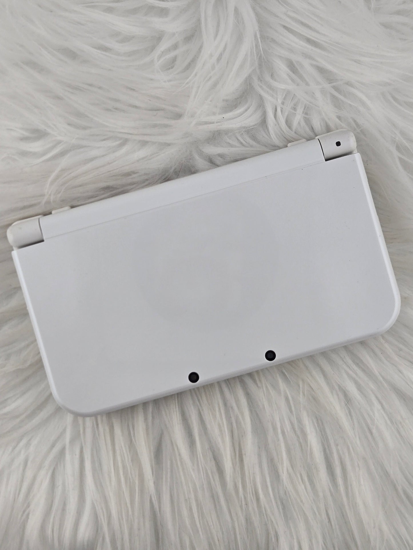 Pearl White "New" Model 3DS XL with bottom IPS screen