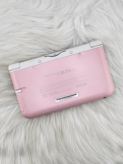 Pink and White 3DS XL