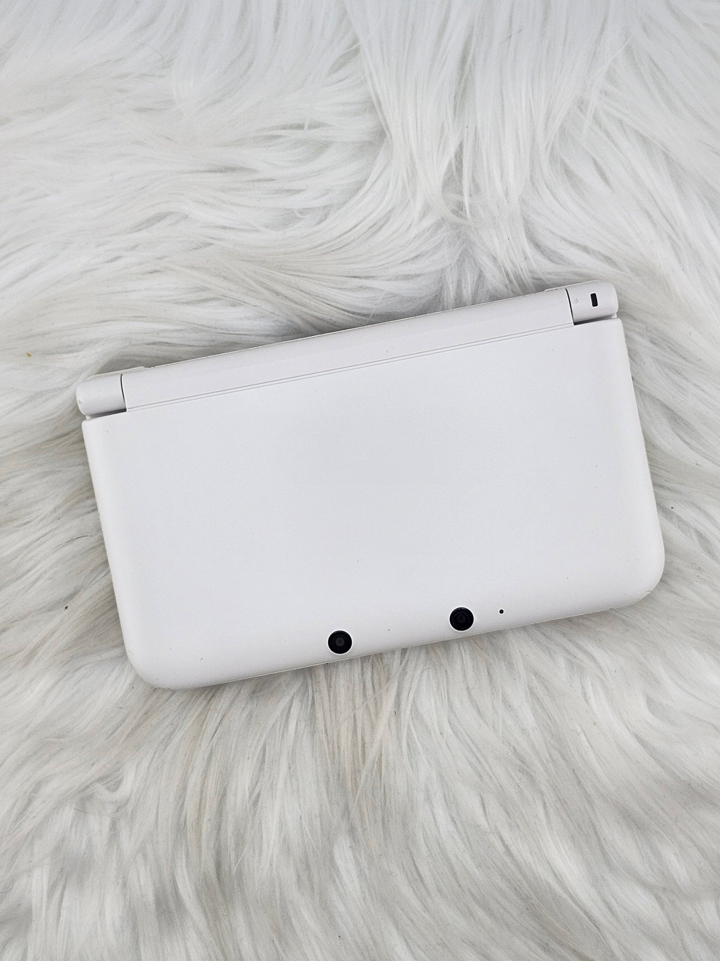 White 3DS XL - Complete in Box