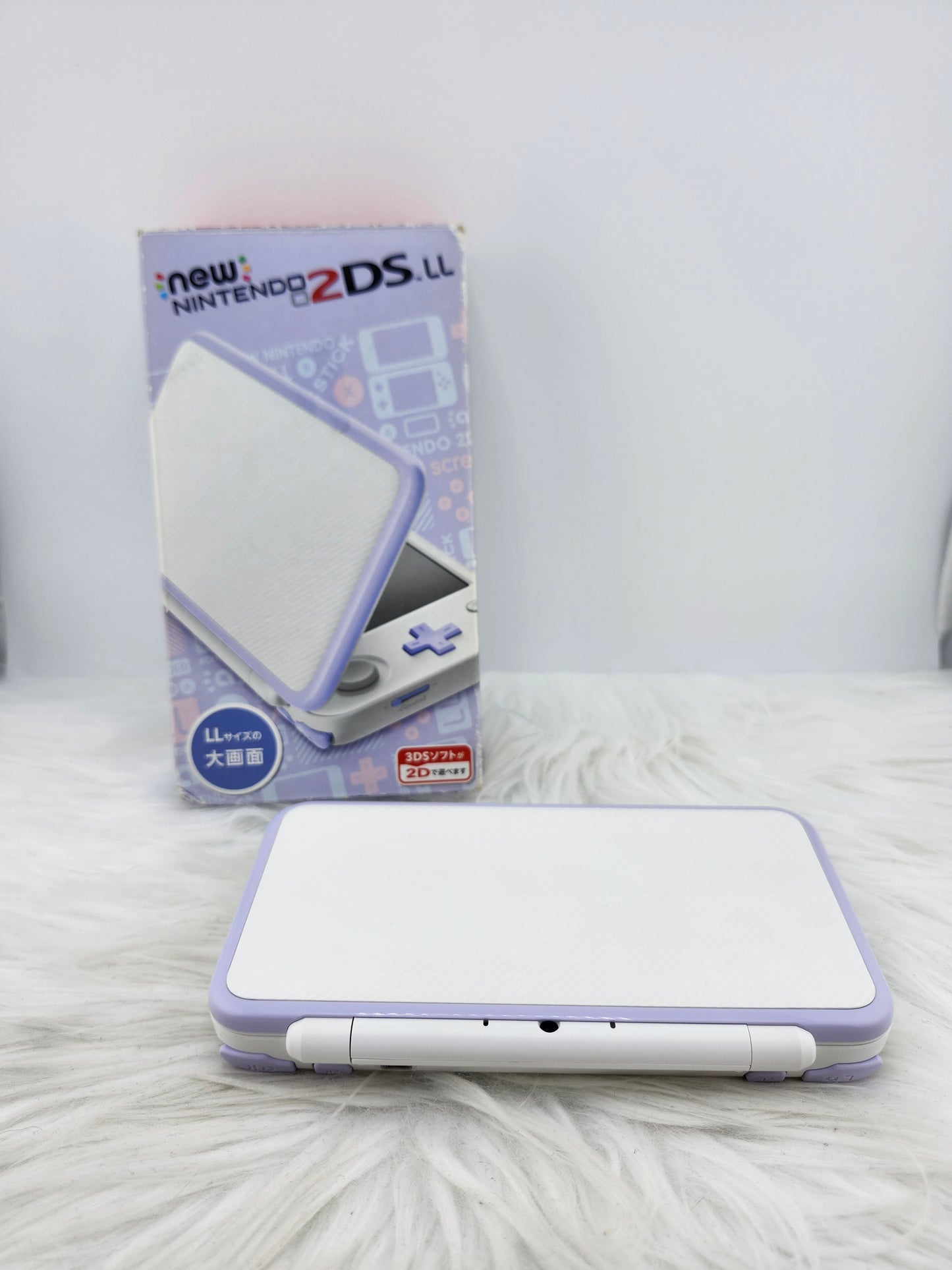 New 2DS XL en Lavanda y Blanco - con Caja