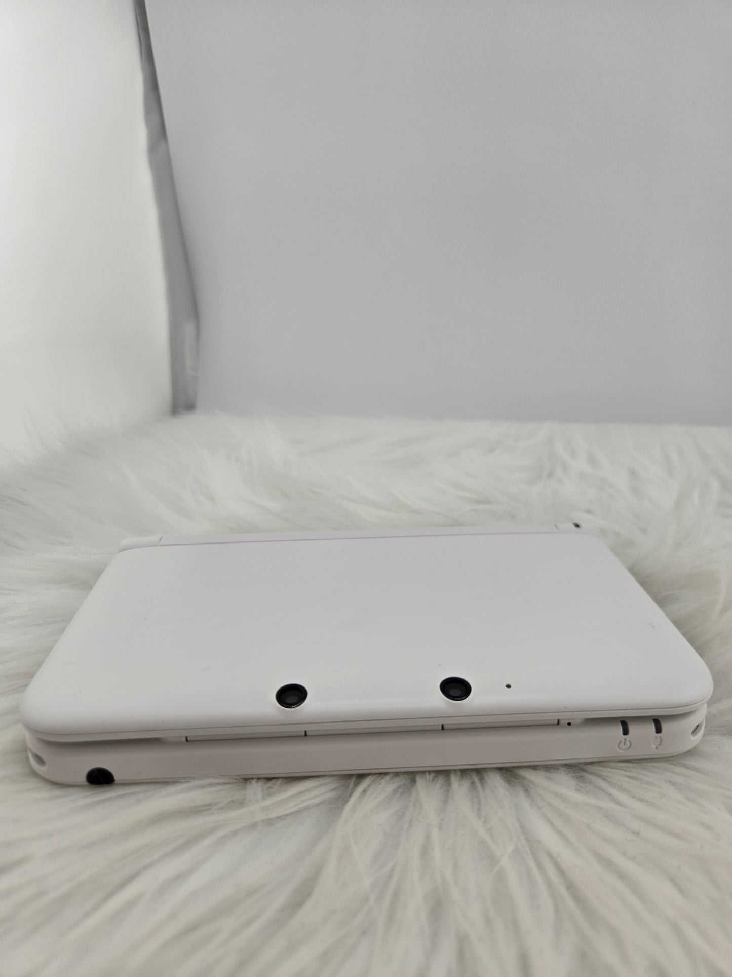 White 3DS XL