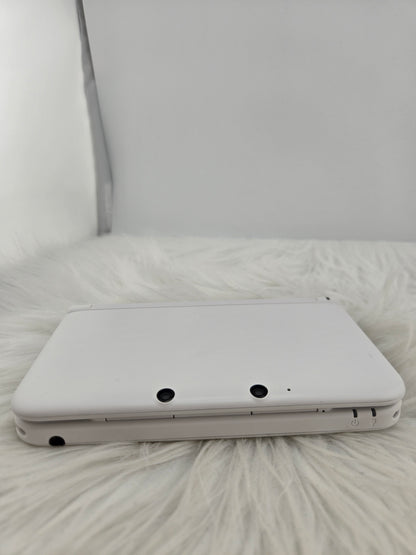 White 3DS XL
