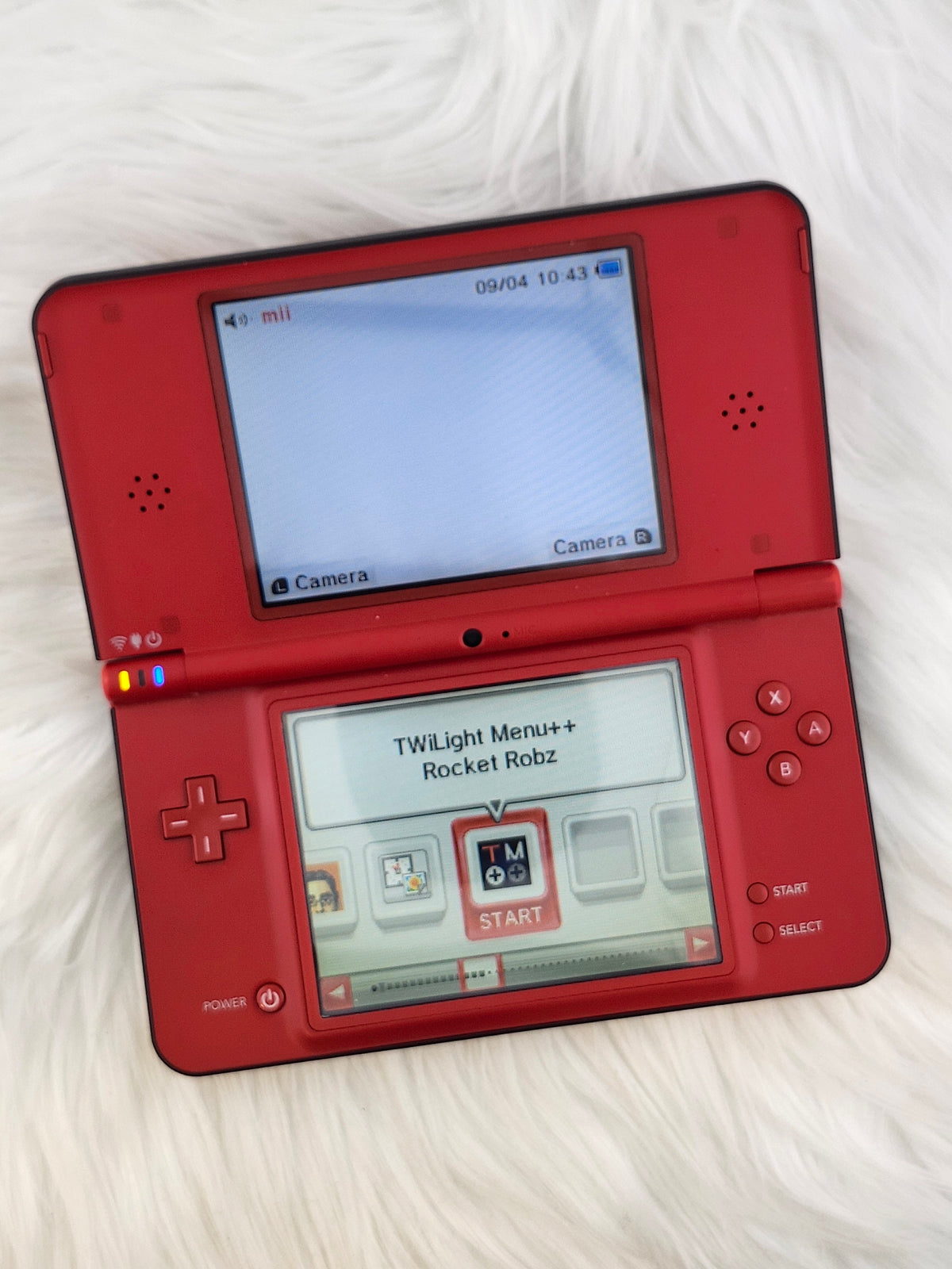 Mario 25th Anniversary DSi XL