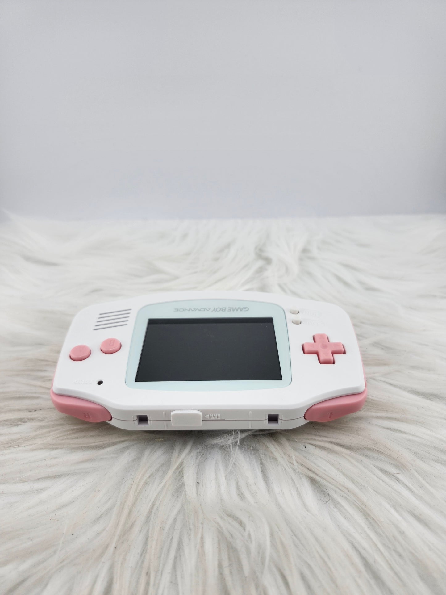 Custom Console: White and Pink Gameboy Advance