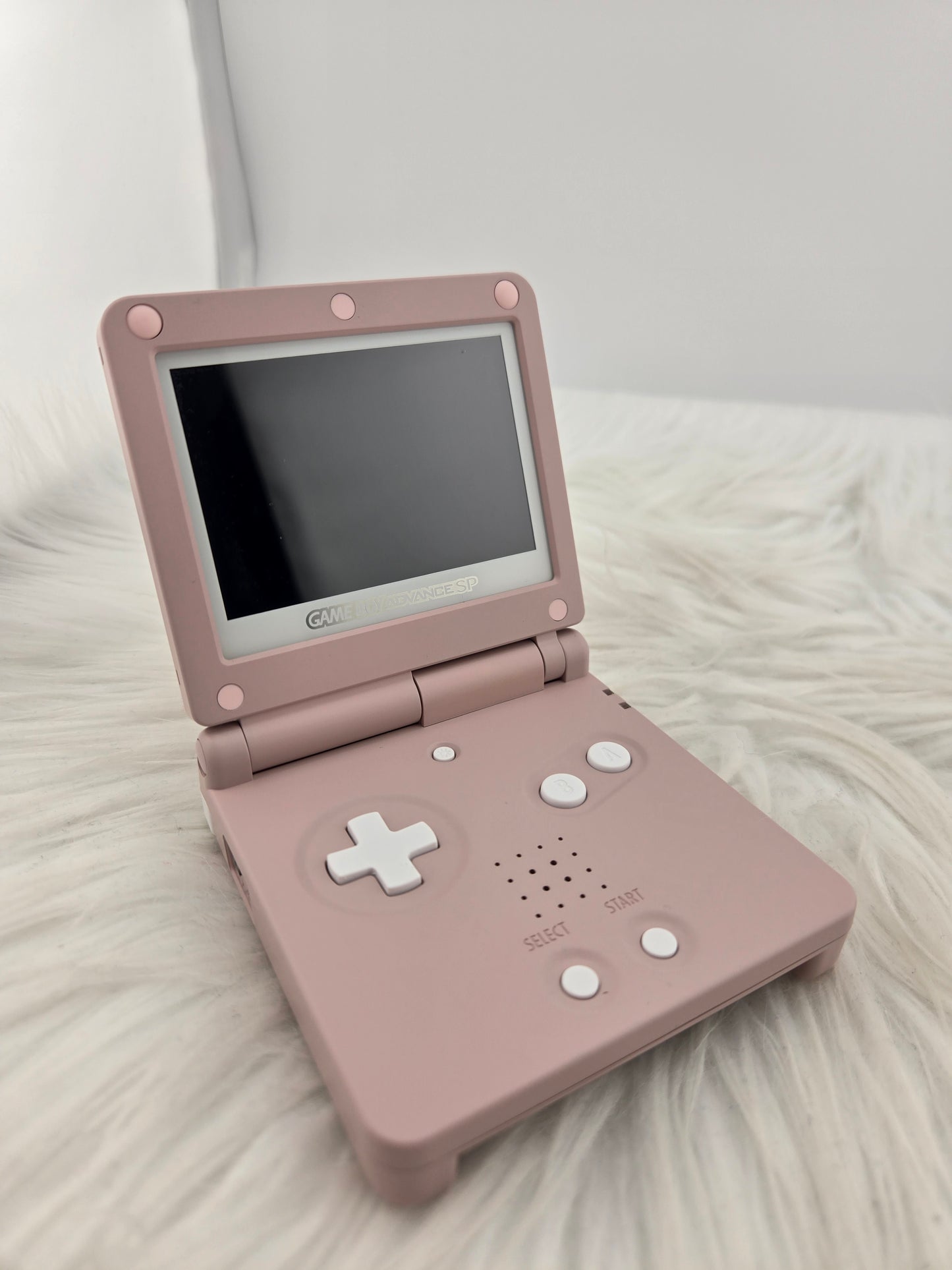 Custom Console: Pink and White Gameboy Advance SP