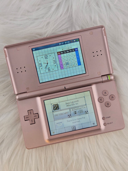Consola DS Lite Rosa Metálico Little Twin Stars