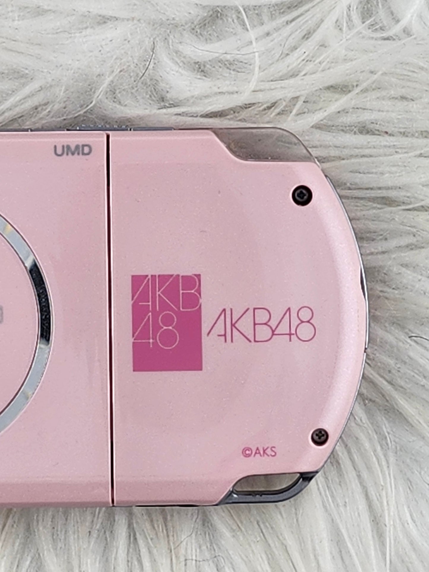 PSP 3000 rosa "Blossom" Edición Especial AKB48