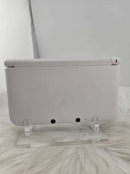 White 3DS XL
