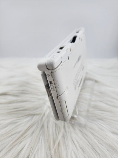 White 3DS XL