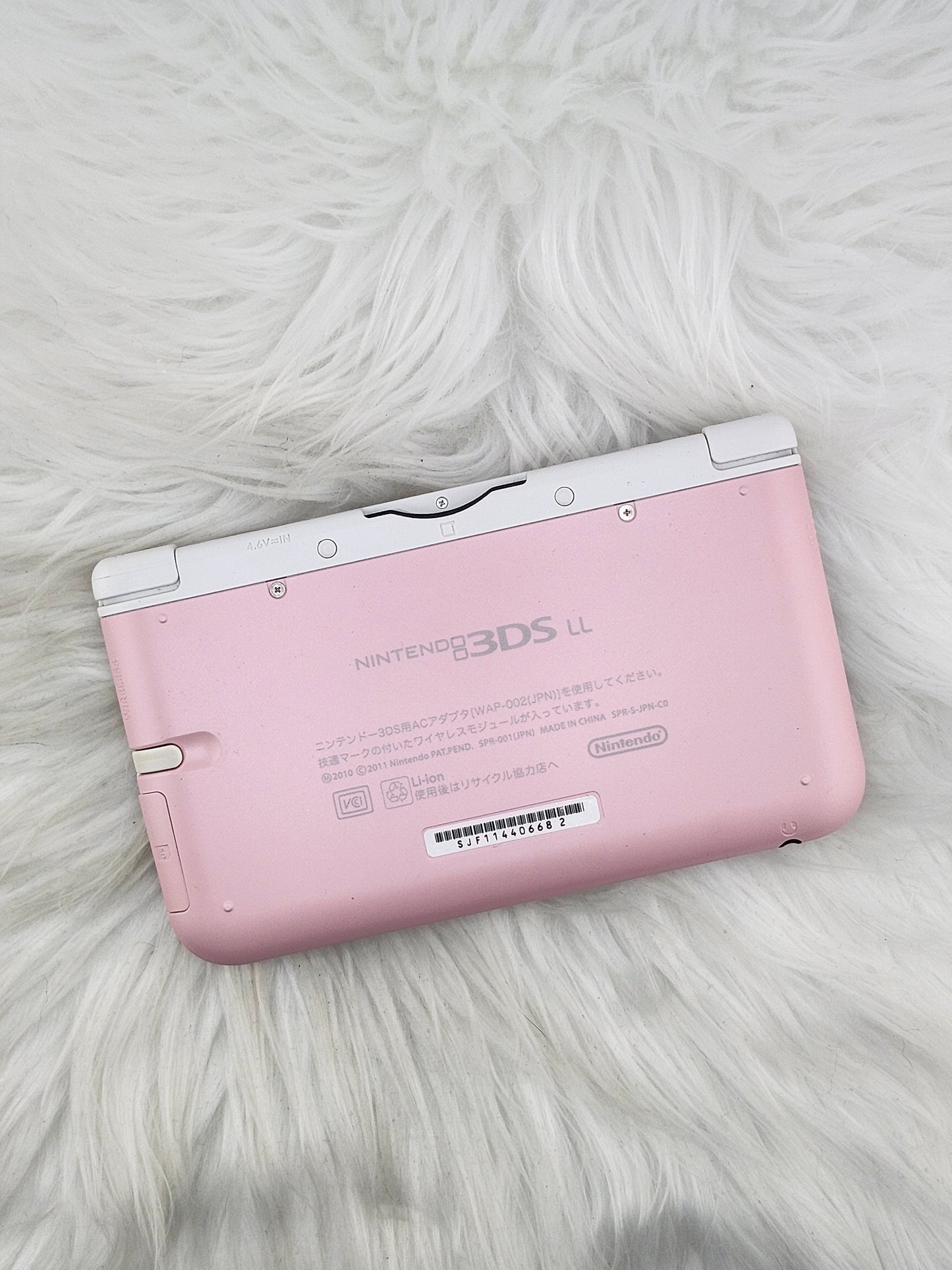 Pink and White 3DS XL