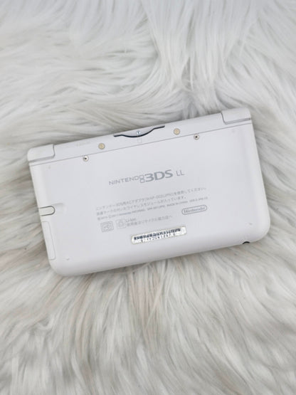 White 3DS XL - Complete in Box