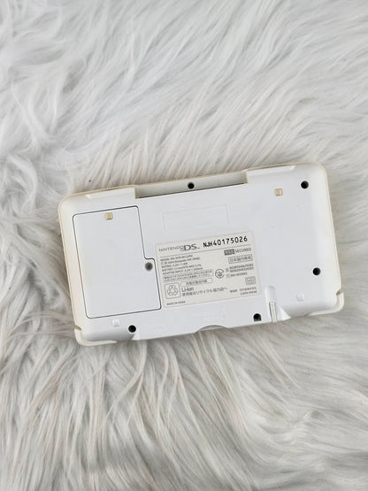Pure White DS - Complete in Box