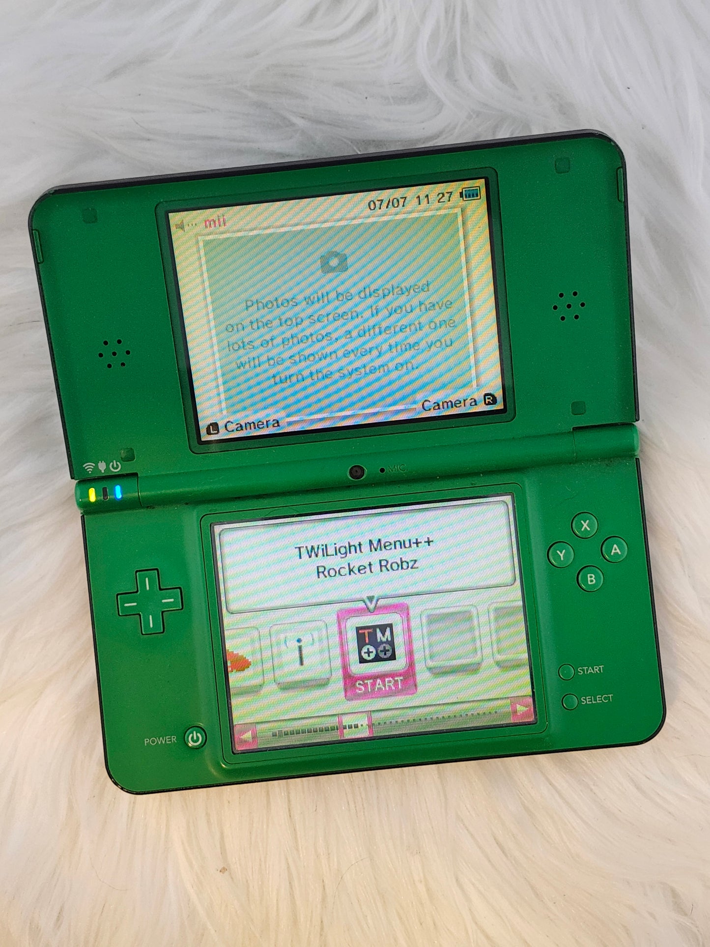 Green DSi XL