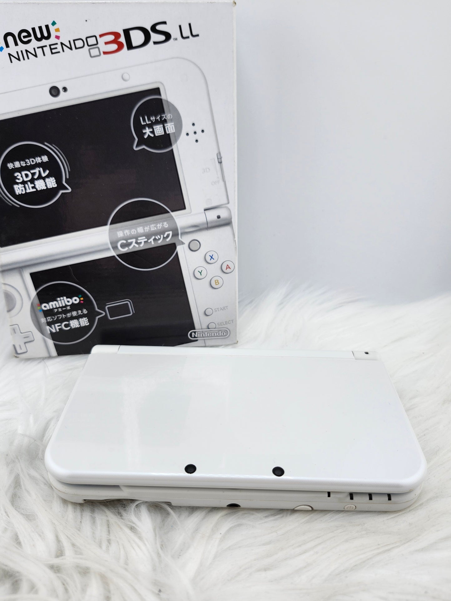 Disney Themed Pearl White "New" Model 3DS XL - Complete in Box