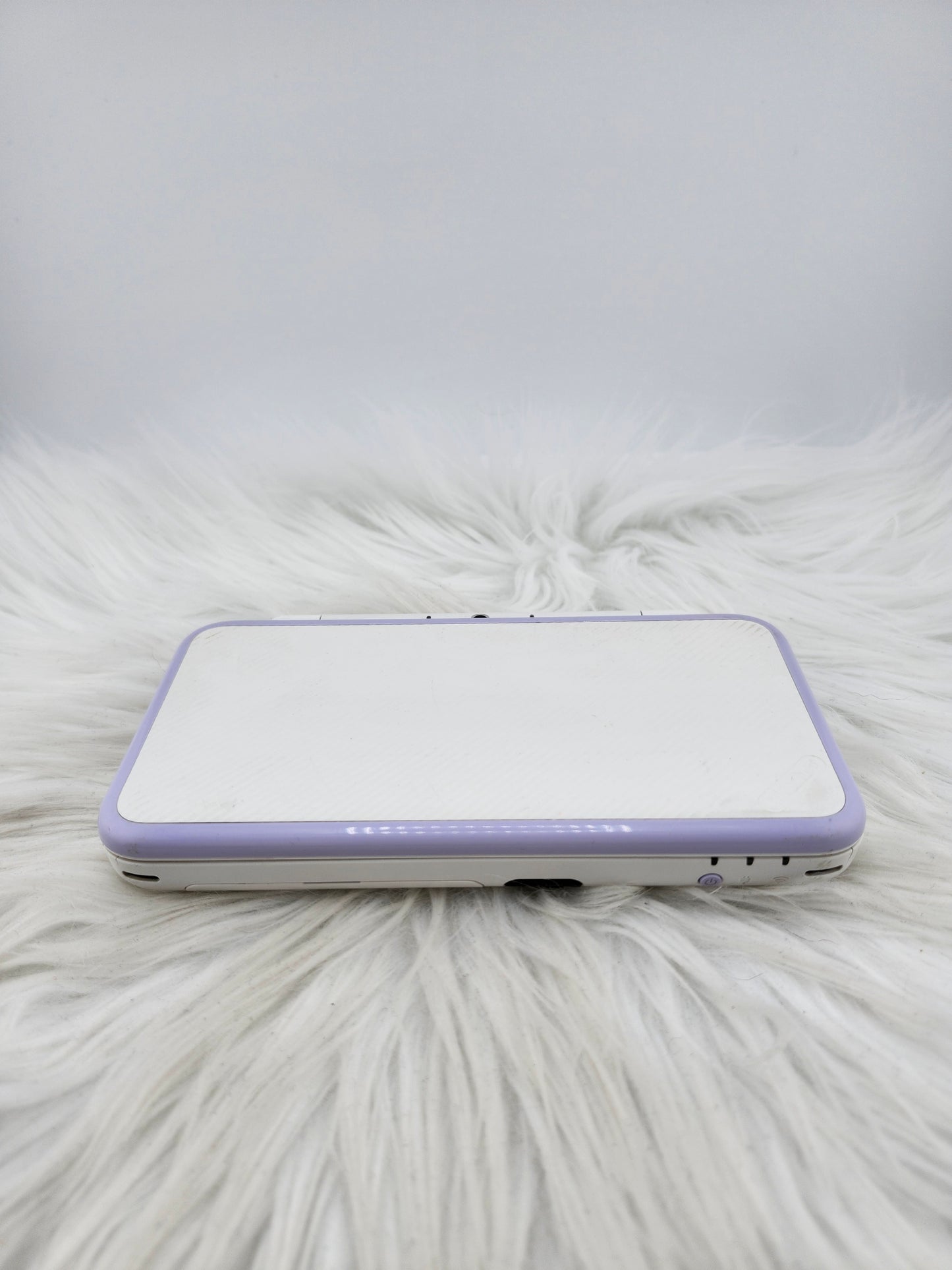 Lavender and White "New" Model 2DS XL