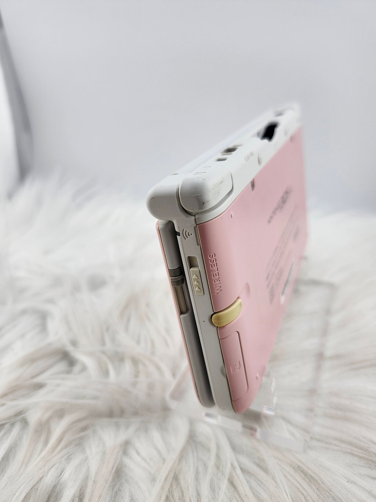 Pink and White 3DS XL