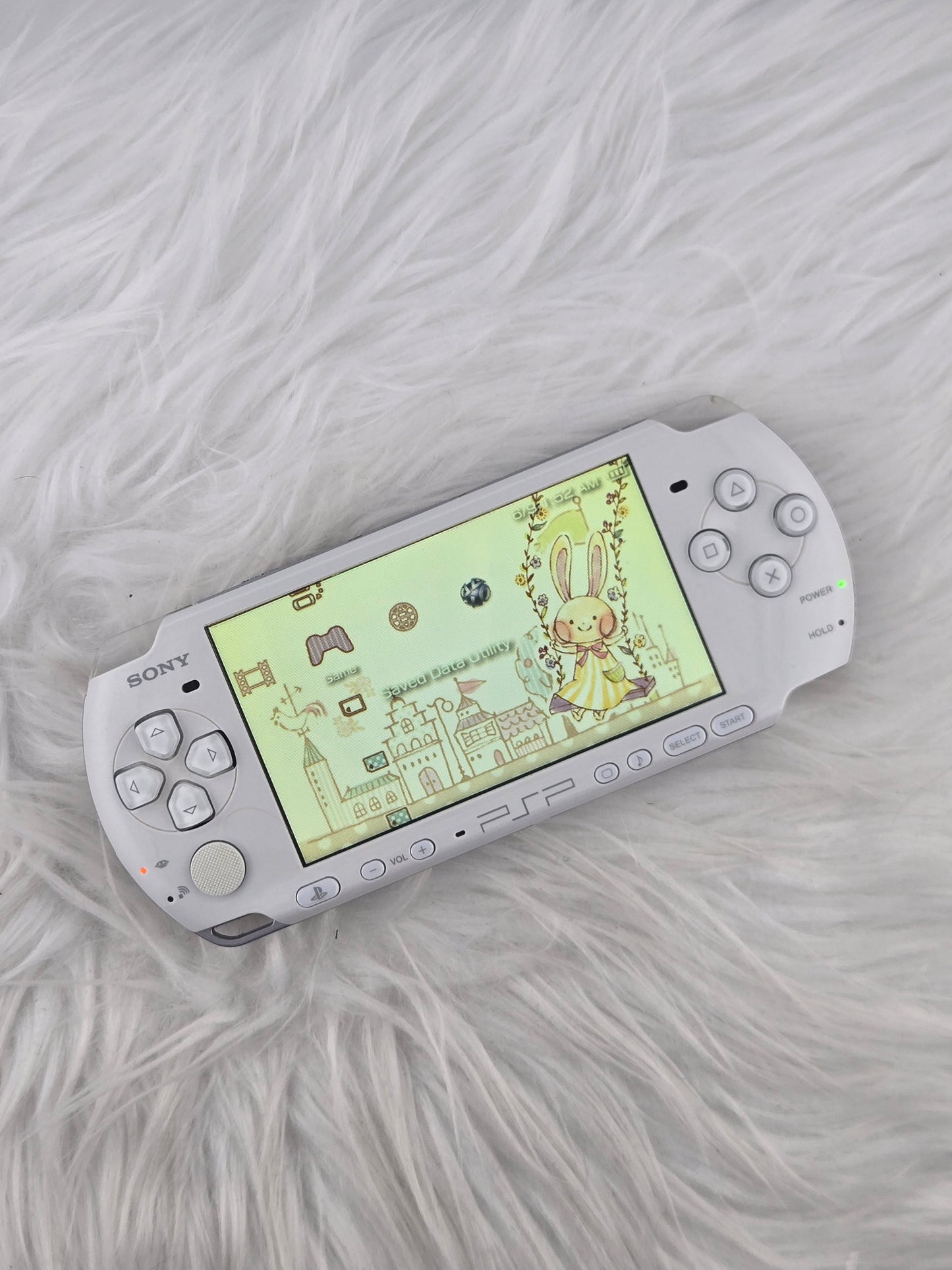 Pearl White PSP 3000