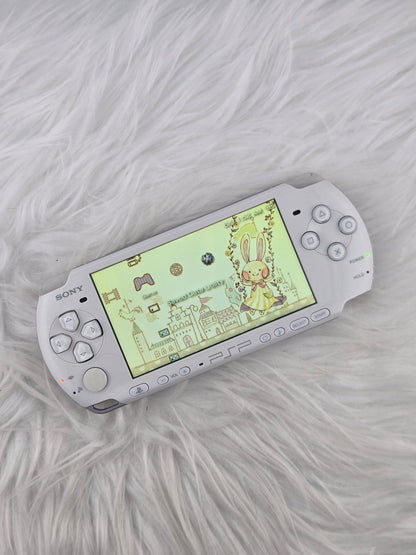 Pearl White PSP 3000
