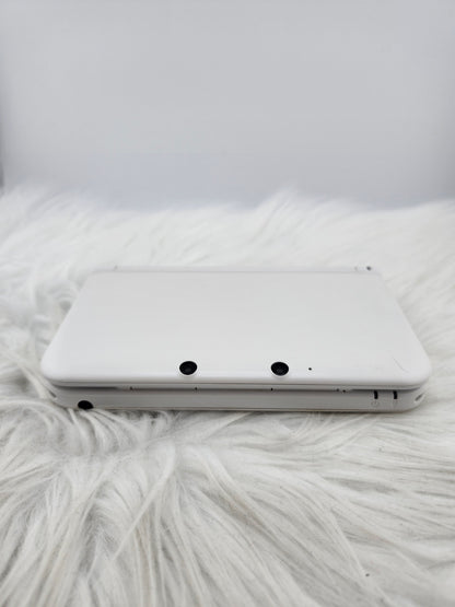 White 3DS XL