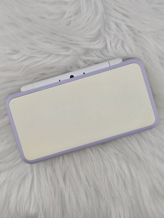 Lavender and White "New" Model 2DS XL
