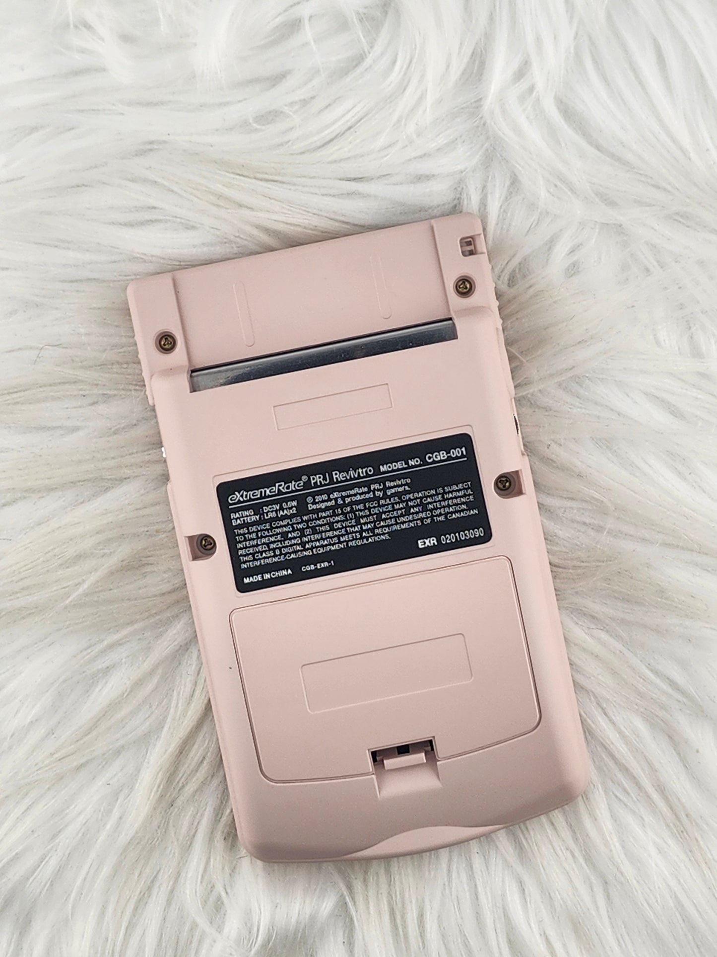 Custom Console: Pink and White Gameboy Color