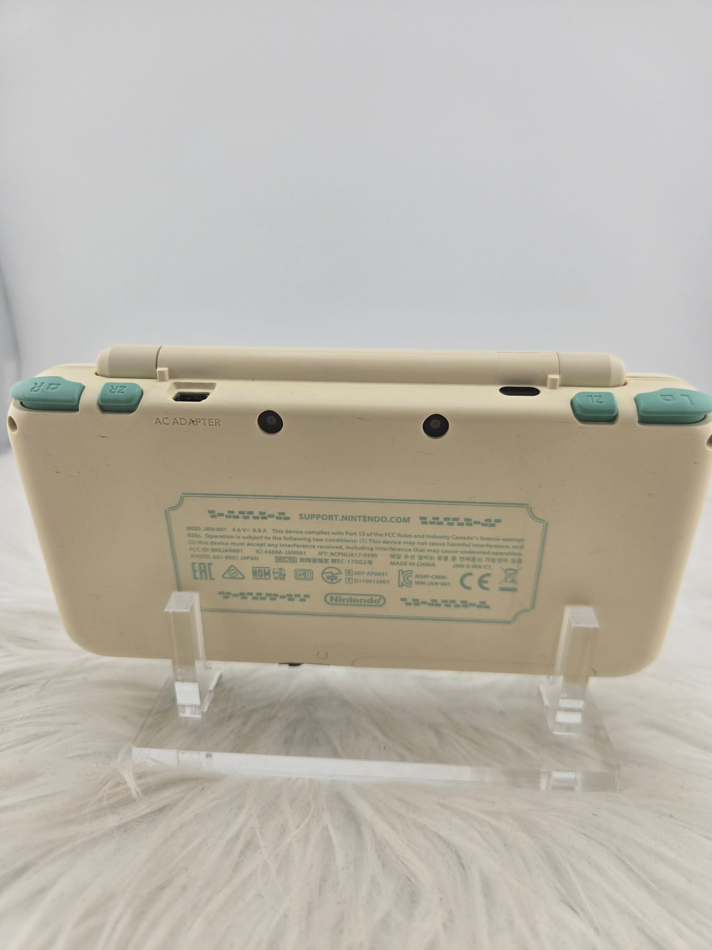 New 2DS XL Animal Crossing