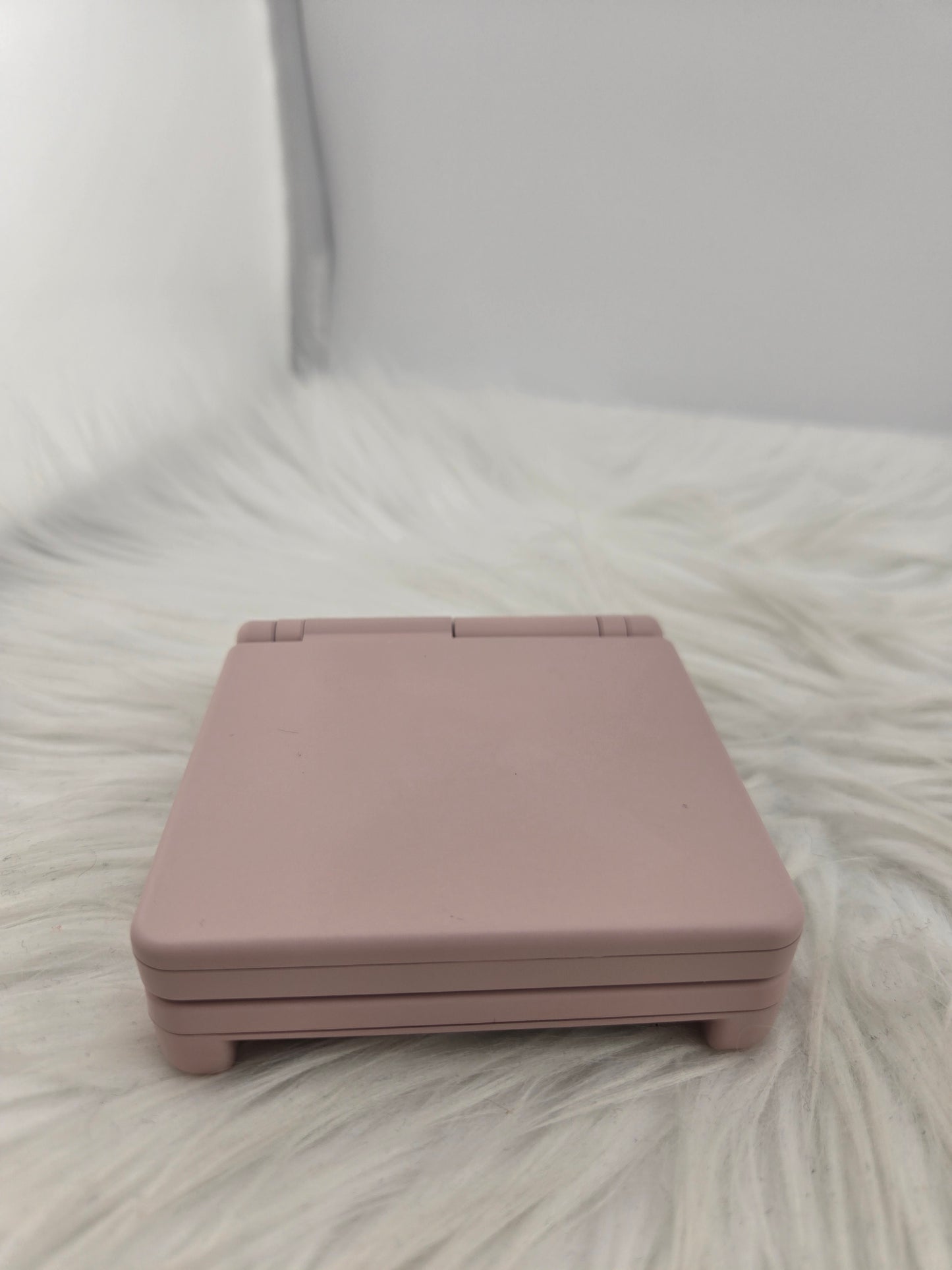 Custom Console: Pink and White Gameboy Advance SP