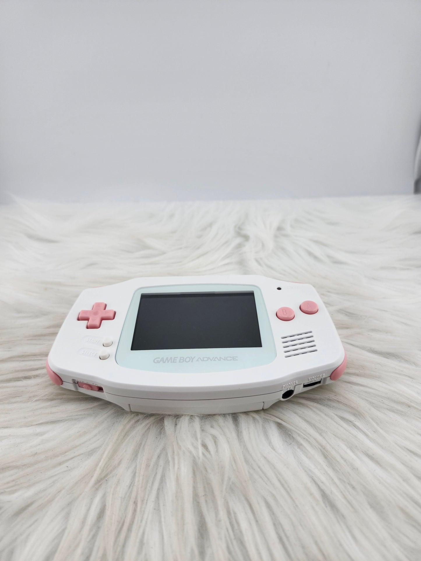 Custom Console: White and Pink Gameboy Advance