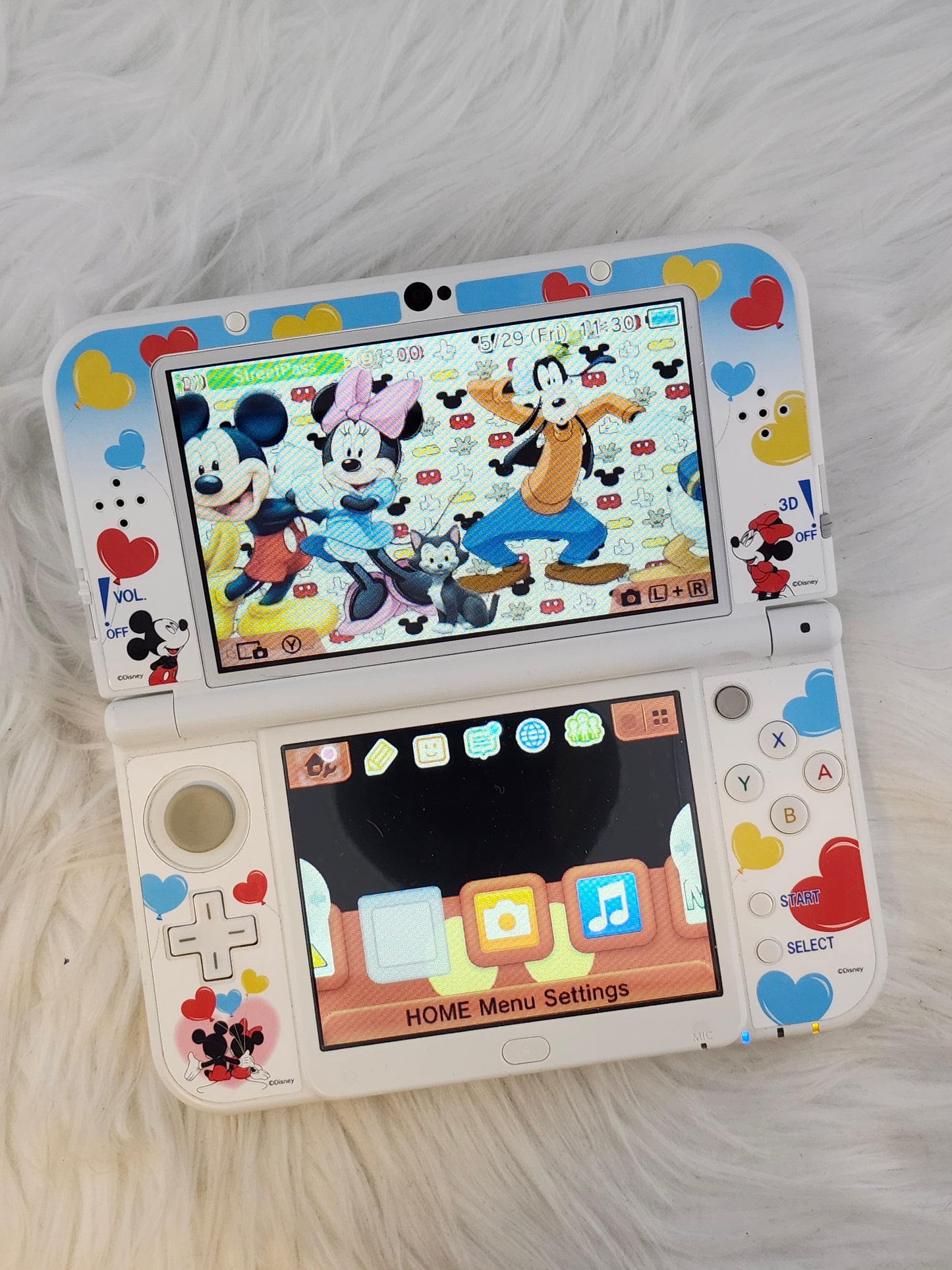 Disney Themed Pearl White "New" Model 3DS XL - Complete in Box